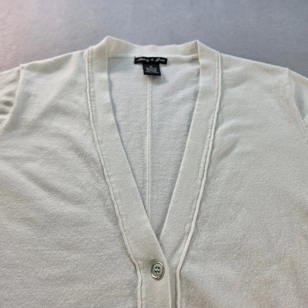 Audrey & Grace Womens XL Short Sleeve Cardigan Sweater White Casual Button Front